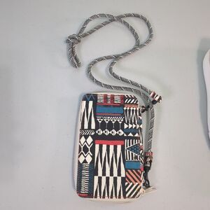 Kavu Go Time Wallet Canvas Crossbody Bag Geometric Purse Travel Organizer